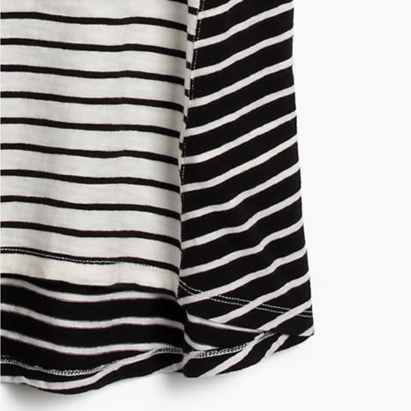 LAST CHANCE Madewell Striped Tank Top Black Cream Forward Seam NWT - Picture 3 of 8